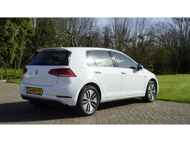 Volkswagen e-Golf E-DITION 2019 Elektrisch 16