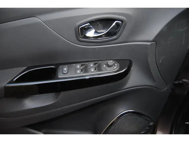 Renault Captur 0.9 TCe Dynamique 2014 Benzine 12