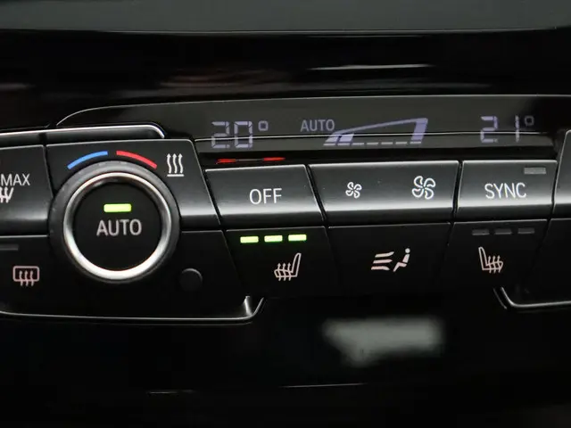 BMW X1 sDrive20i 2019 Benzine 29