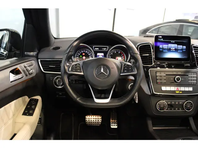 Mercedes-Benz GLE 500 e 4MATIC 2016 Hybride Benzine 22