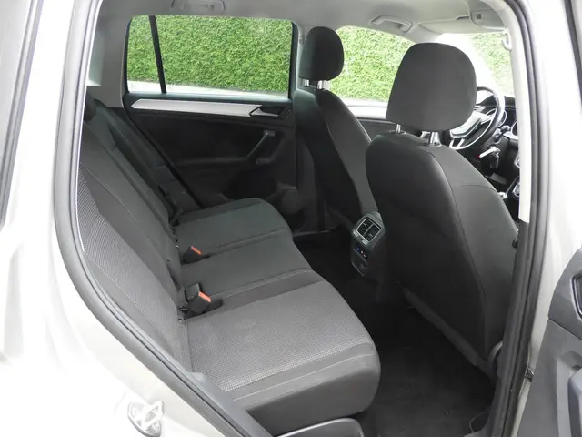Volkswagen Tiguan 1.4 TSI Connected Series 2016 Benzine 12