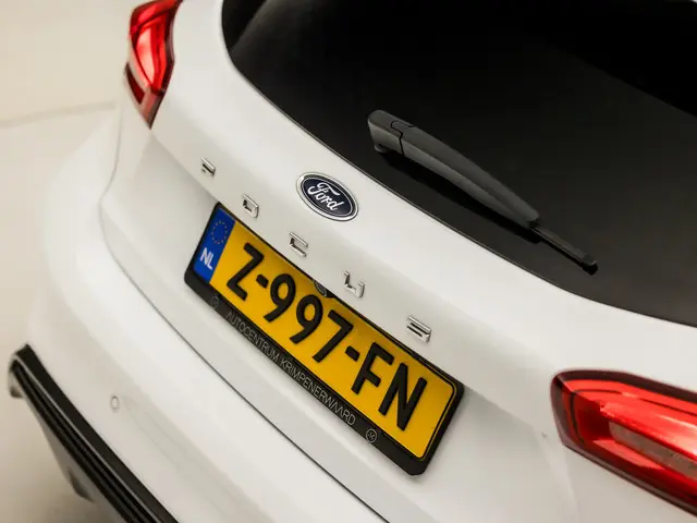 Ford Focus 1.0 EcoBoost ST Line 2020 Benzine 26