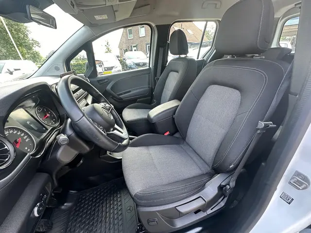 Mercedes-Benz Citan Tourer 113 Pro 2021 Benzine 14