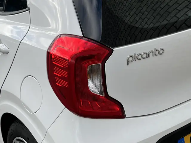 Kia Picanto 1.0 CVVT First Edition 2017 Benzine 20