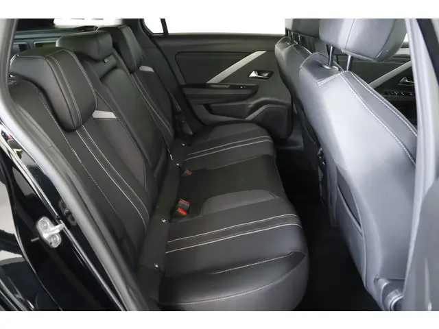 Opel Astra Electric 54 kWh GS 2025 Elektrisch 13