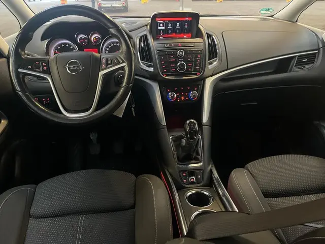 Opel Zafira Tourer 1.4 Business+ 2014 Benzine 6