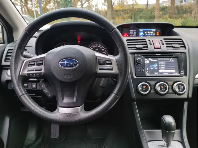 Subaru XV 2.0i Premium AWD Automaat 2015 Benzine 12