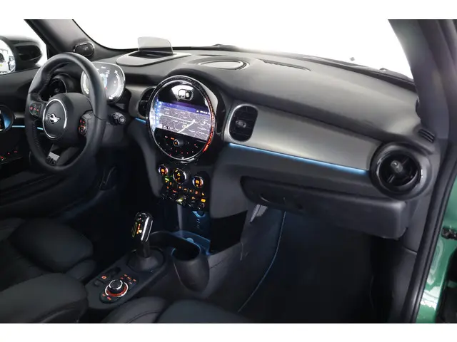 MINI Electric Cooper MINI Yours 33 kWh 2023 Elektrisch 7