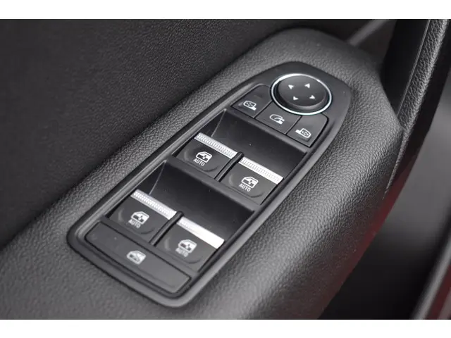 Renault Captur TCe 90 Intens 2021 Benzine 24