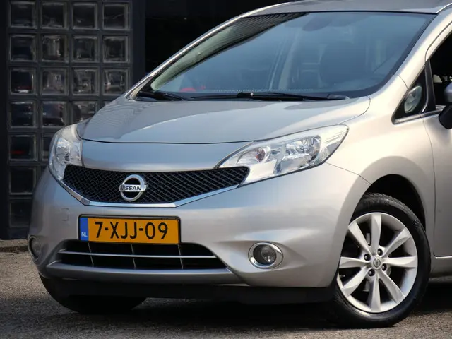 Nissan Note 1.2 DIG-S CONNECT ED/ BLIS/ 2014 Benzine 18