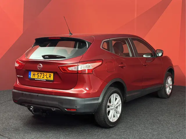 Nissan QASHQAI 2