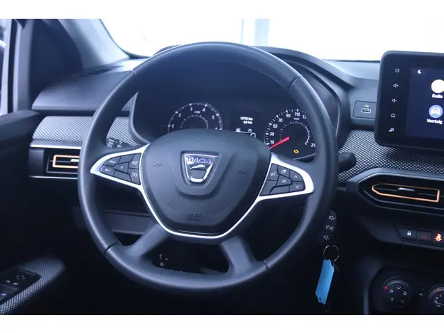 Dacia Sandero Stepway 1.0 TCe 90 Comfort 2022 Benzine 30