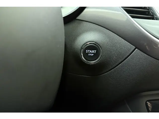 Opel Crossland X 1.2 Turbo Innovation 2018 Benzine 24