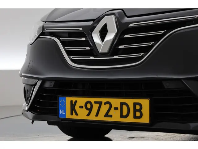 Renault Mégane Estate 1.3 TCe Limited 2020 Benzine 39