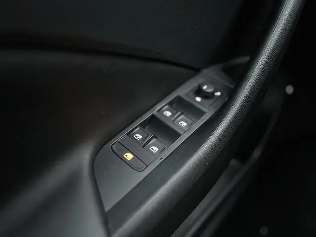 Škoda Kamiq 1.5 TSI ACT Business Edition 2021 Benzine 6