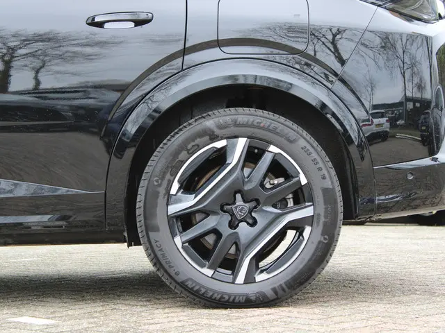 Peugeot e-5008 GT Avantage 73 kWh 2025 Elektrisch 22