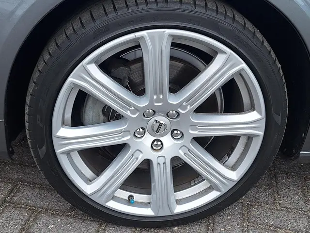 Volvo S90 2.0 T5 Inscription 2017 Benzine 22