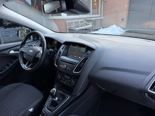 Ford Focus Wagon 1.5 Titanium 2016 Benzine 23