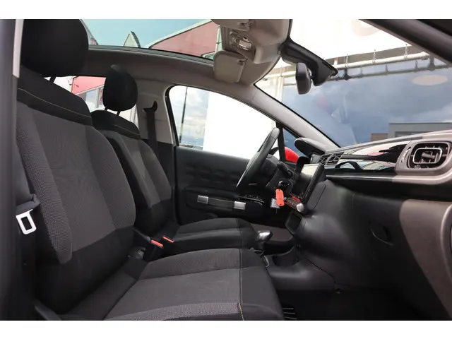 Citroën C3 1.2 PT SHINE BUSINESS 2020 Benzine 23