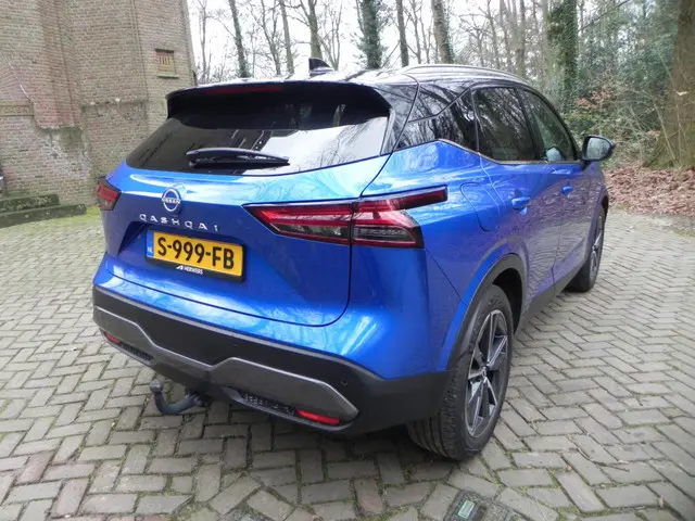 Nissan QASHQAI 1.3 MHEV Tekna 2023 Hybride Benzine 6