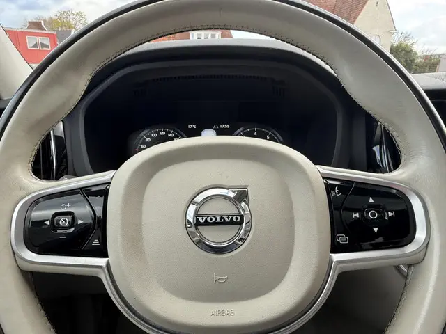 Volvo XC60 2.0 T5 Luxury-line 2018 Benzine 21