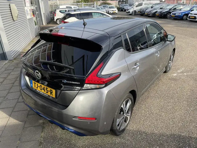 Nissan Leaf Tekna 40 kWh 2-Tone Incl. BTW 2018 Elektrisch 9