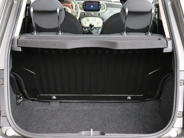 Fiat 500 1.0 Hybrid 2023 Benzine 19