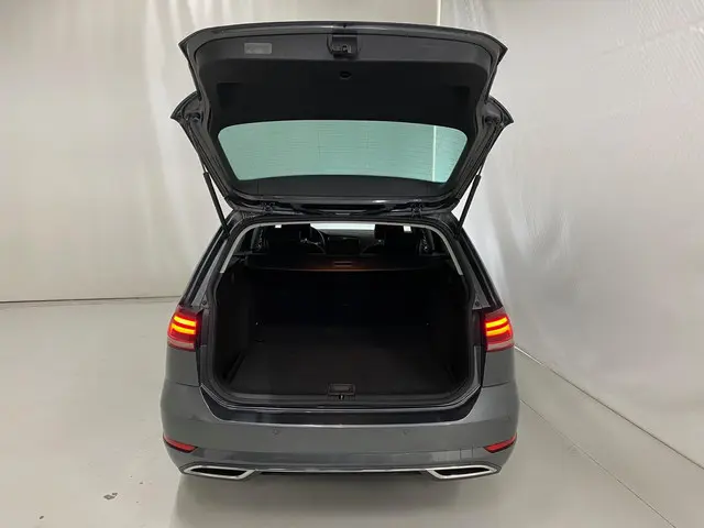 Volkswagen Golf Variant 1.5 TSI Highline 2018 Benzine 26