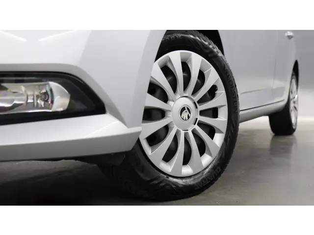 Škoda Fabia Combi 1.0 TSI 95pk Ambition 2022 Benzine 12