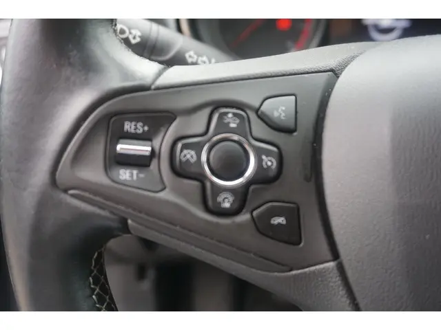 Opel Astra Sports Tourer 1.0 Innovation 2016 Benzine 12