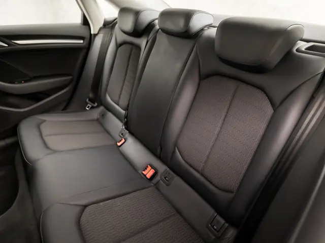 Audi A3 Limousine 1.4 TFSI Pro Line Sport 2014 Benzine 16