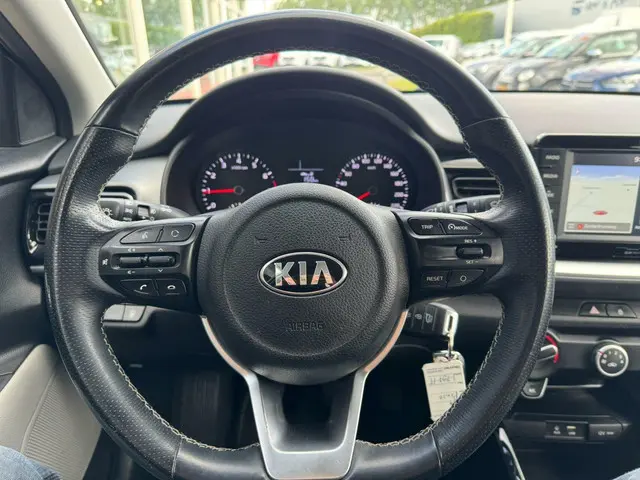 Kia Stonic 1.0 T-GDi Sports Edition 2020 Benzine 22