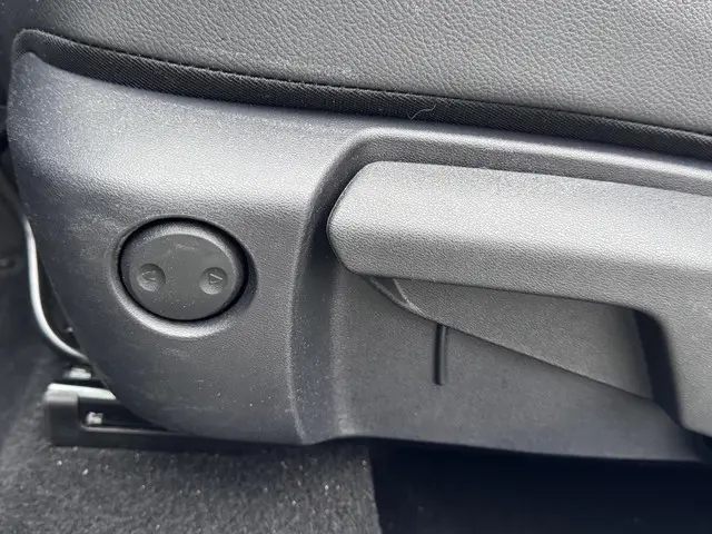 Nissan QASHQAI 1.3 MHEV Xtronic N-Connecta 2025 Benzine 19