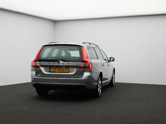 Volvo V70 T4 Automaat Polar 2016 Benzine 27
