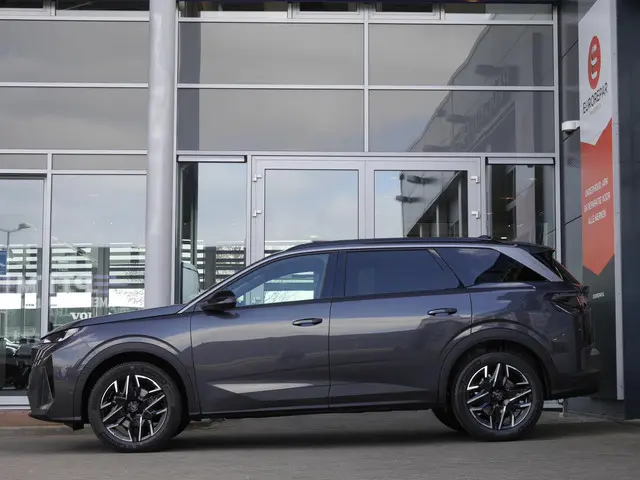 Peugeot 5008 2