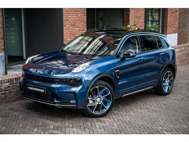 Lynk & Co 01 1.5 2023 Hybride Benzine 6