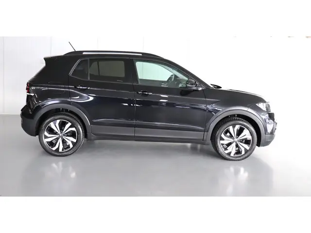 Volkswagen T-Cross 3