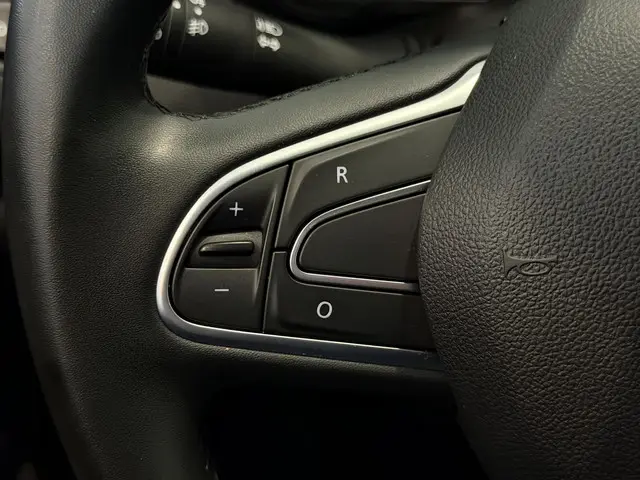 Renault Kadjar 1.3 TCe 140 Limited 2022 Benzine 21