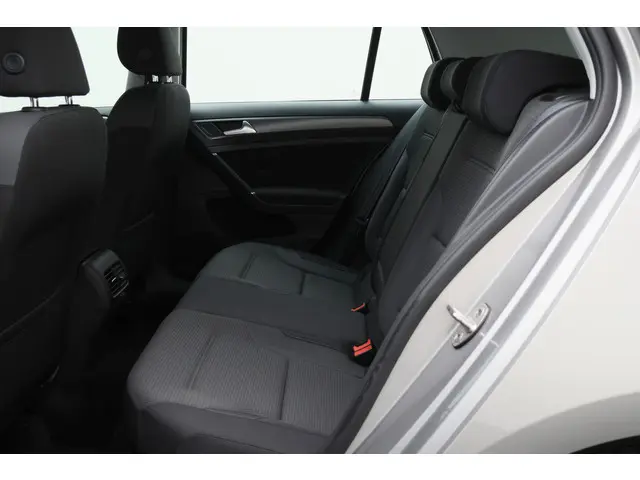 Volkswagen e-Golf E-DITION 2020 Elektrisch 13