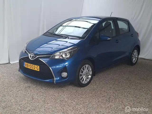 Toyota Yaris 1.3 VVT-i Aspiration 2014 Benzine
