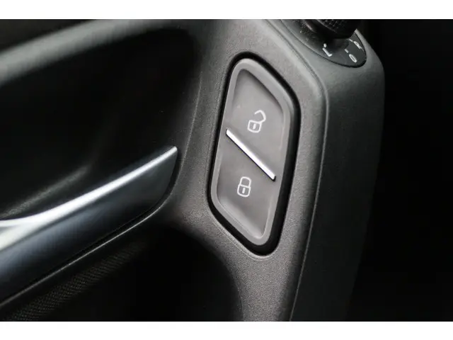 Volkswagen Polo 1.4 TDI Comfortline 2014 Diesel 27