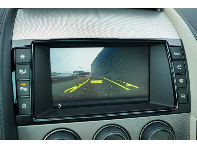 Jaguar F-Type 3.0 V6 Coupé 2016 Benzine 22