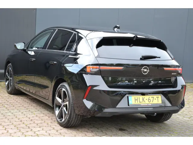 Opel Astra 1.6 PHEV 180 PK Edition * 2023 Hybride Benzine 3