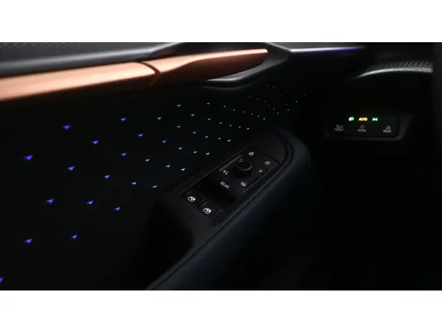 CUPRA Tavascan Adrenaline 82 kWh 2025 Elektrisch 12
