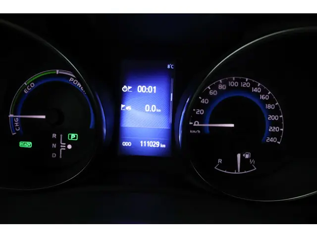 Toyota Auris 1.8 Hybrid Dynamic 2018 Hybride Benzine 47