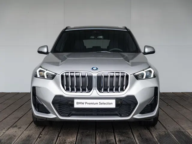 BMW X1 xDrive25e 2026 Hybride Benzine 3