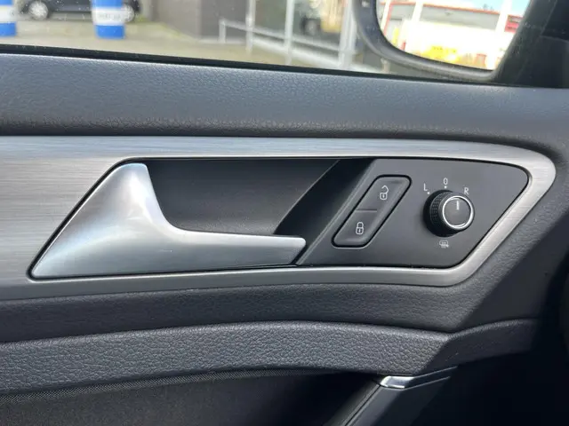 Volkswagen Golf 1.2 TSI Comfortline 2014 Benzine 37