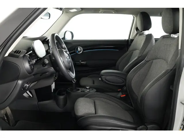 MINI Electric Mini Essential 33 kWh 2021 Elektrisch 10