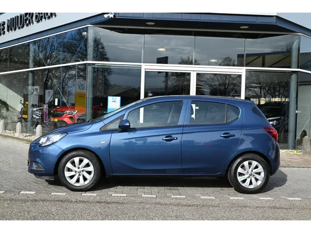 Opel Corsa 1.2 2017 Benzine 2