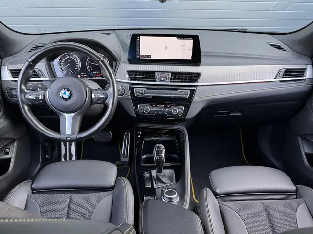 BMW X2 SDRIVE20I BUSINESS EDITION 2021 Benzine 7